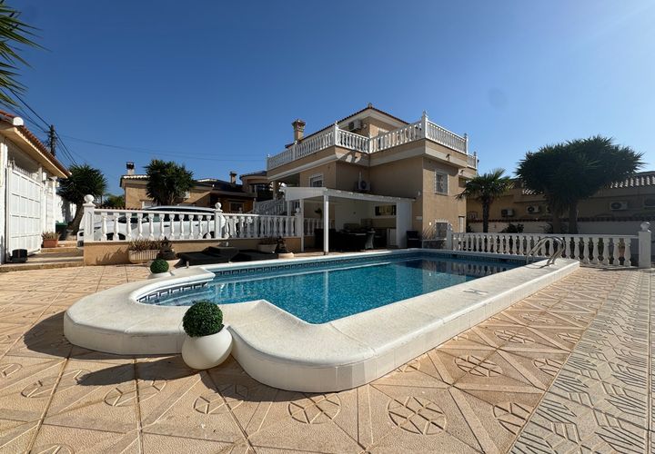 Villa i Rojales, Alicante, Rojales - € 540.000 | Ref: V-23815 - foto 1