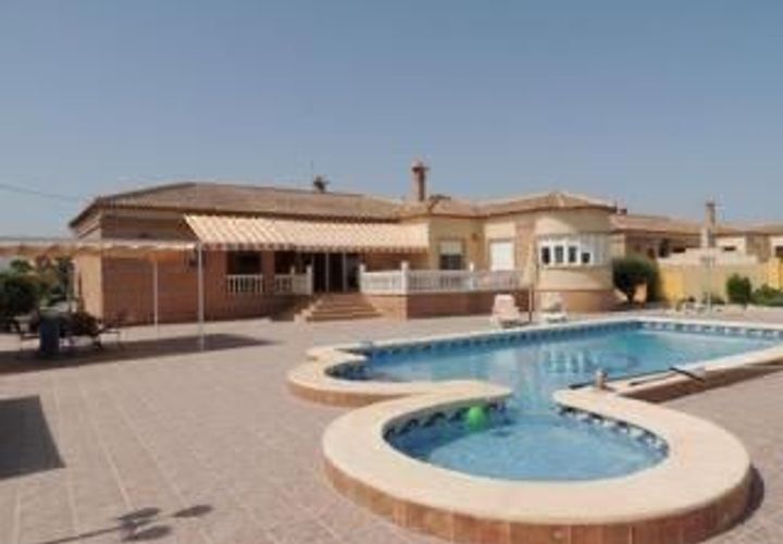 Villa i Catral, Alicante, Catral - € 390.000 | Ref: A001_7425/3696 - foto 1