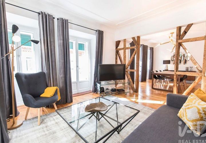Apartament a Lisbon, Lisbon, Lisbon - € 2.200/mes | Ref: 158444 - foto 1