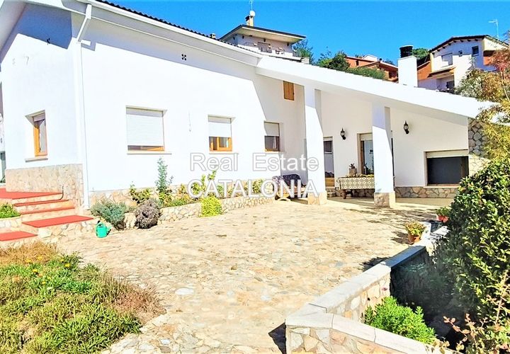 Villa i Lloret De Mar, Gerona, Lloret De Mar - € 360.000 | Ref: VC-4186 - foto 1