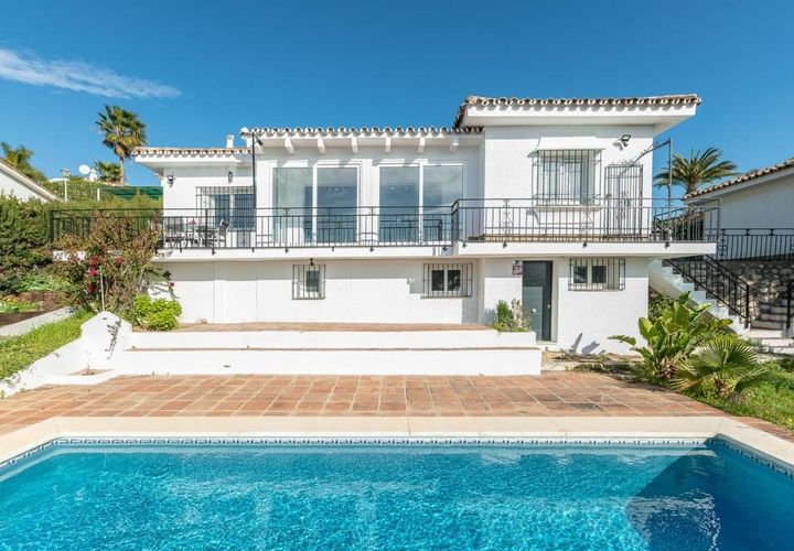 Villa a Estepona, Malaga, Estepona - € 550.000 | Ref: SMSE2260 - foto 1