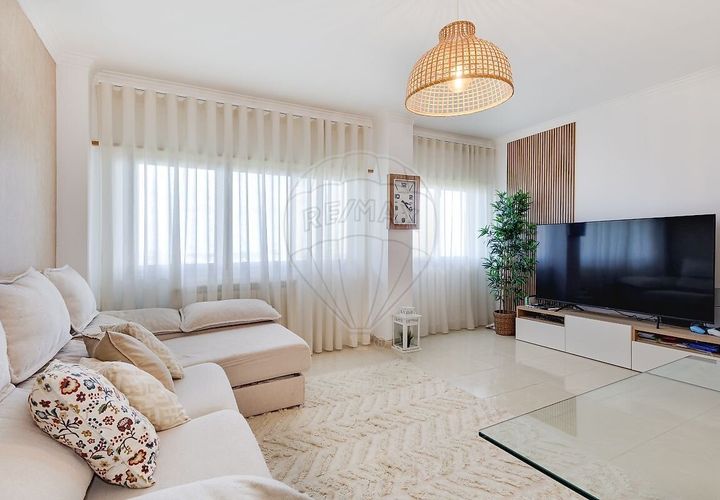Lejlighed i Amadora, Lisbon, Amadora - € 365.000 | Ref: PE-123751693-17 - foto 1