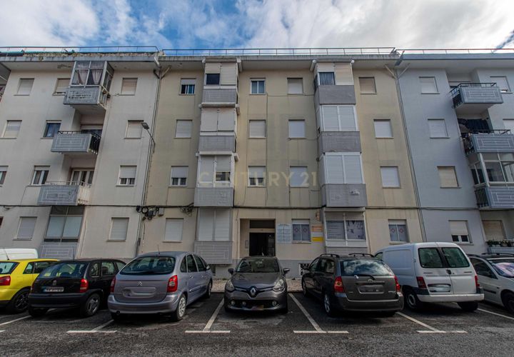 Lejlighed i Amadora, Lisbon, Amadora - € 275.000 | Ref: C0364-05608 - foto 1