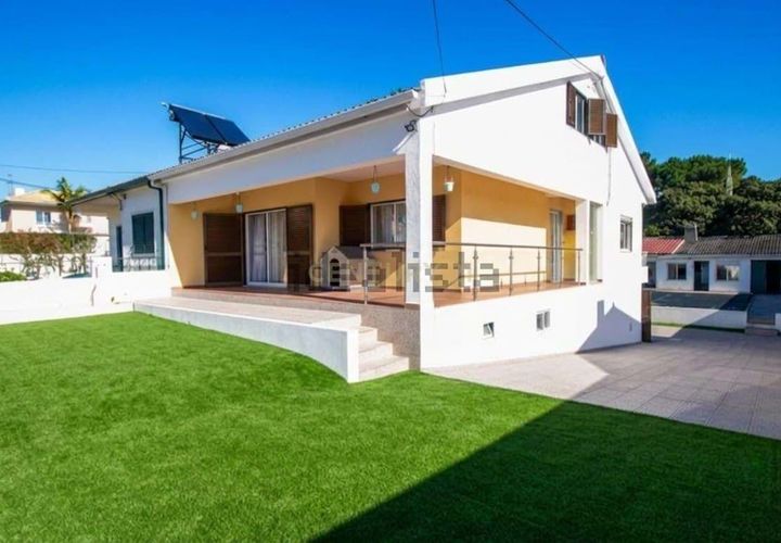 Villa i Corroios, Setubal, Corroios - € 630.000 | Ref: C0364-05617 - foto 1