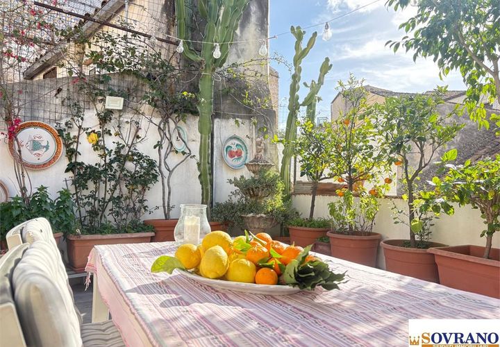 Villa a Palermo, Palermo, Palermo - € 219.000 | Ref: 22/26 - foto 1