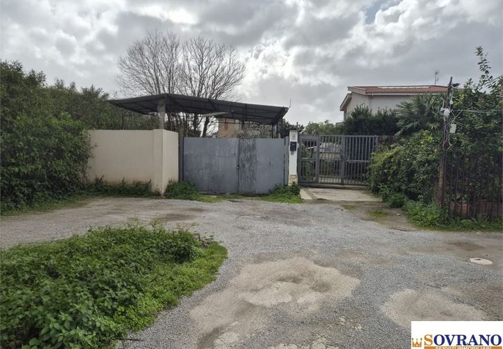 Helårsgrund i Palermo, Palermo, Palermo - € 220.000 | Ref: U 28/26 - foto 1