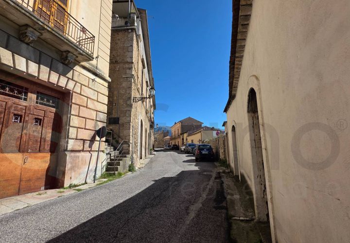 Villa a Alvito, Frosinone, Alvito - € 39.000 | Ref: AC99-149-1677 - foto 1