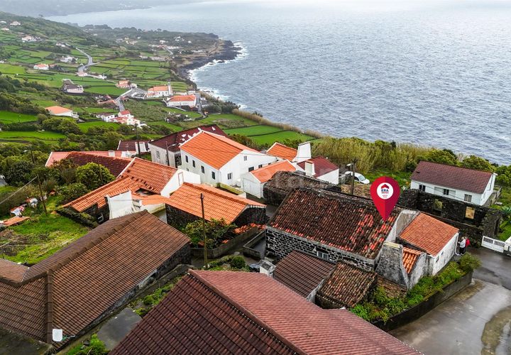 Byhus i Lajes do Pico, Pico, Lajes do Pico - € 189.000 | Ref: 374250319 - foto 1