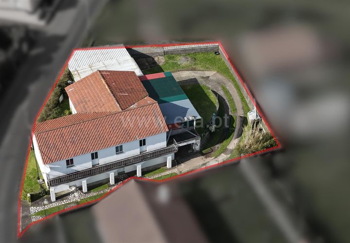 Villa a Horta, Faial, Horta - € 274.500 | Ref: 374260009 - foto 1