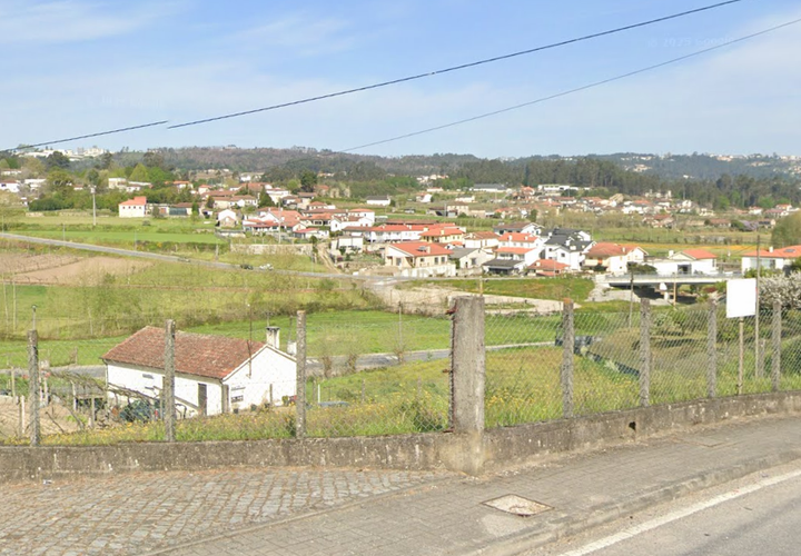 Helårsgrund i Amarante, Porto, Amarante - € 53.000 | Ref: C0478-00182 - foto 1