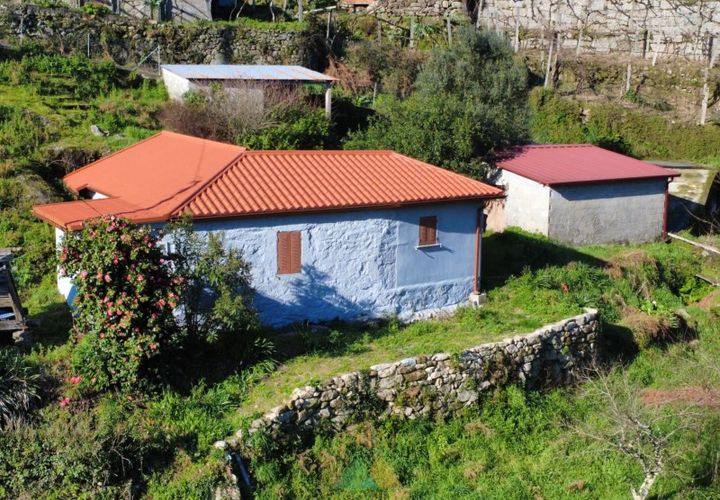 Villa i Arcos de Valdevez, Viana do Castelo, Arcos de Valdevez - € 85.000 | Ref: AVV-012-020 - foto 1