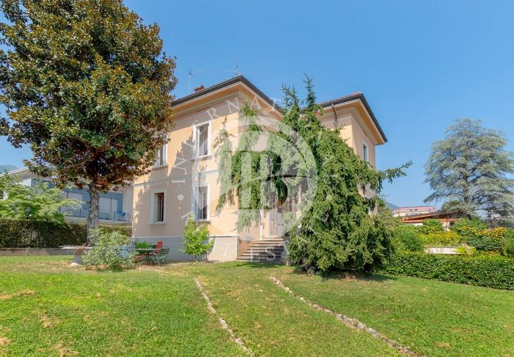 Villa a Erba, Como, Erba - € 700.000 | Ref: IB 724 - foto 1