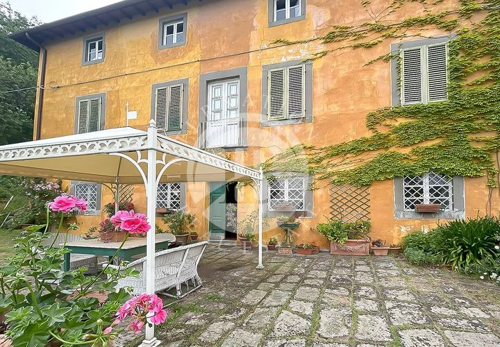 Villa i Lucca, Lucca, Lucca - € 950.000 | Ref: IB 507 - foto 1