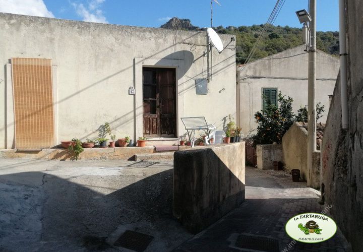 Villa a Savoca, Messina, Savoca - € 39.000 | Ref: VP2008 - foto 1