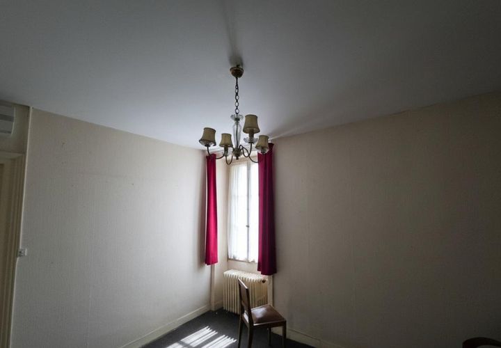 Villa a La Trimouille, Vienne, La Trimouille - € 51.000 | Ref: 3011443075 - foto 1