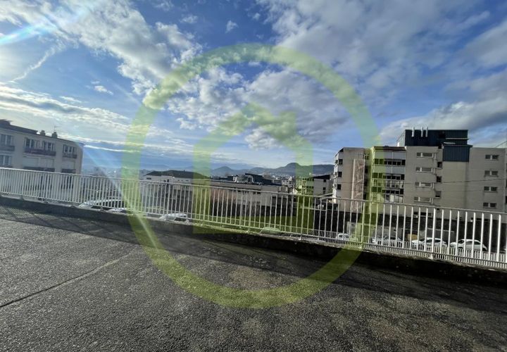 Leilighet i Clermont-Ferrand, Puy-de-Dome, Clermont-Ferrand - € 140 000 | Ref: 3011442802 - foto 1