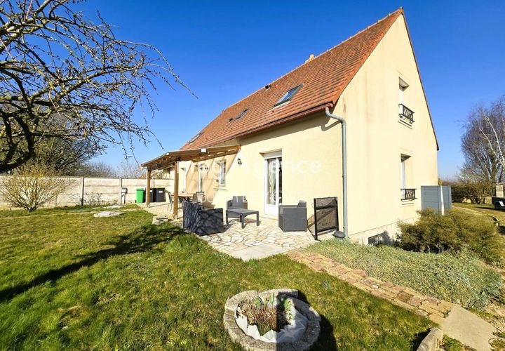 Villa a Auneau, Eure-et-Loir, Auneau - € 295.000 | Ref: 199615 - foto 1