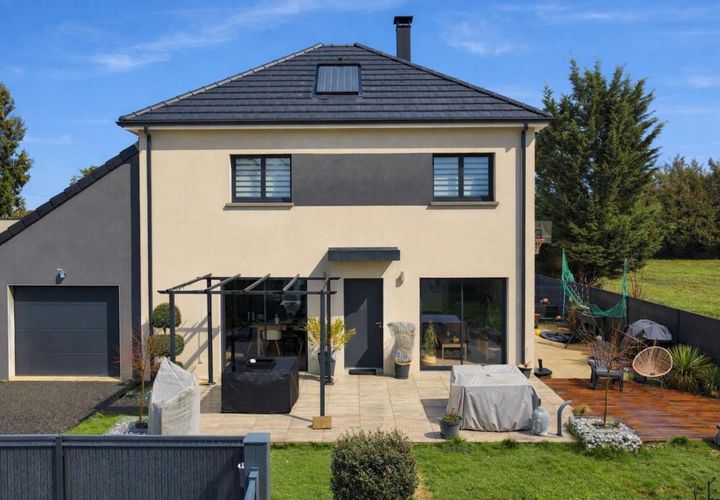 Villa i Change, Sarthe, Change - € 345.000 | Ref: 199187 - foto 1