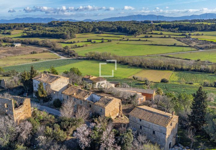 Landejendom i Pontos, Gerona, Pontos - € 400.000 | Ref: GIR66341 - foto 1