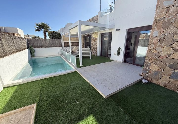 Villa a Cabo Roig, Alicante, Cabo Roig - € 359.000 | Ref: AG19MLSC3712344 - foto 1