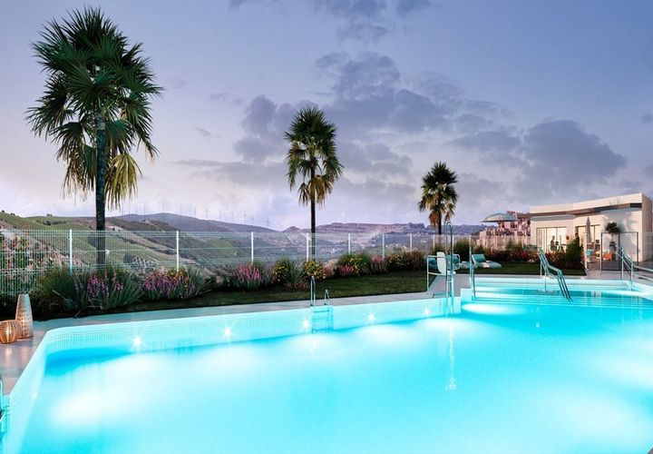 Leilighet i Estepona, Malaga, Estepona - € 300 000 | Ref: CP07048 - foto 1