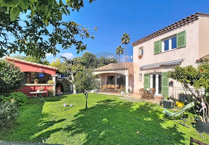 Villa i Menton, Alpes-Maritimes, Menton - € 895.000 | Ref: A06251 - foto 1