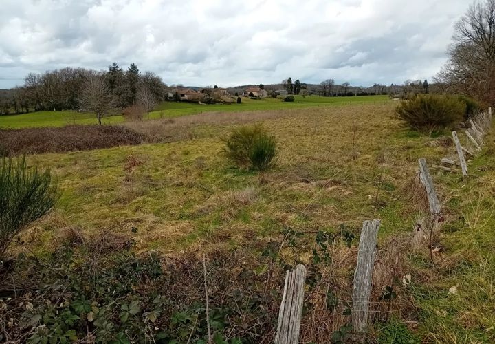 Terra a Maurs, Cantal, Maurs - € 49.500 | Ref: 470 - foto 1