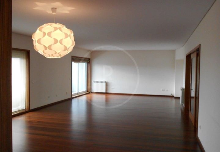 Apartament a Espinho, Aveiro, Espinho - € 2.450/mes | Ref: 5945 - foto 1