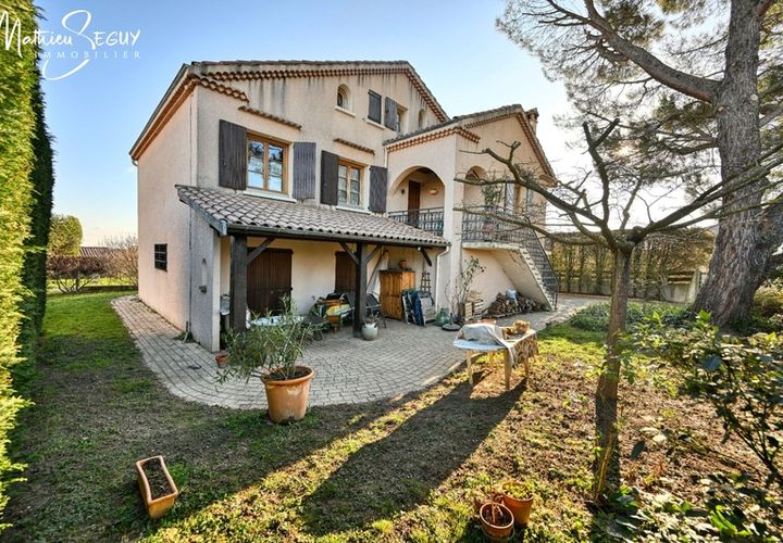Villa a Mornant, Rhone, Mornant - € 395.000 | Ref: 340936309862 - foto 1
