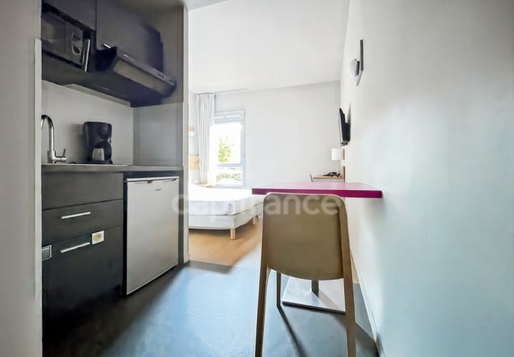 Erhvervsejendom i Dijon, Cote-d'Or, Dijon - € 59.000 | Ref: 340934103336 - foto 1