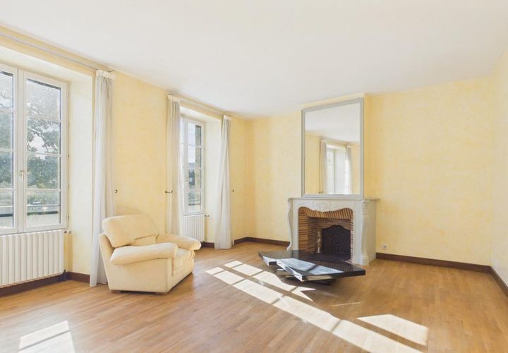 Leilighet i Saint-Céré, Lot, Saint-Céré - € 250 000 | Ref: 8BDEF00289364C1A - foto 1