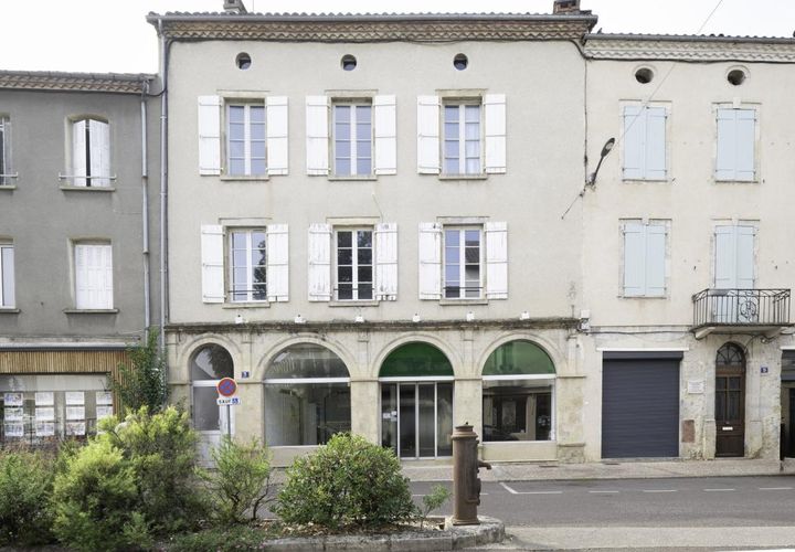Erhvervsejendom i Saint-Céré, Lot, Saint-Céré - € 130.000 | Ref: 4F47C905272C4258 - foto 1