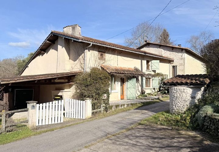 Villa i Aubeterre-sur-Dronne, Charente, Aubeterre-sur-Dronne - € 285.000 | Ref: 12018400783 - foto 1