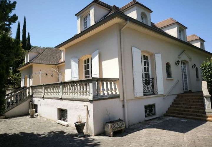 Villa i Foix, Ariege, Foix - € 460.000 | Ref: D0C7F63681824AF9 - foto 1