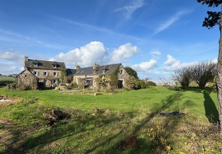 Landejendom i Pleubian, Cotes-d'Armor, Pleubian - € 846.000 | Ref: C4B5134C0C2E4ADC - foto 1