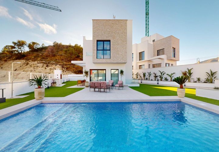 Villa i Finestrat, Alicante, Finestrat - € 729.900 | Ref: LUX5820 - foto 1