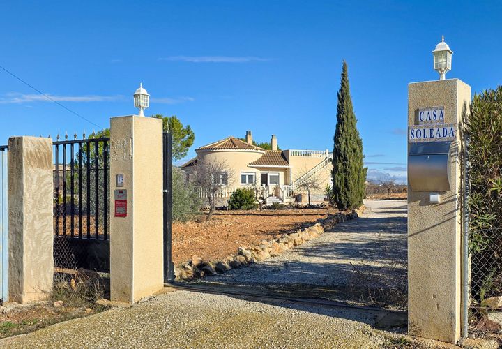 Villa i Canada Del Trigo, Alicante, Canada Del Trigo - € 329.995 | Ref: IZI-82948 - foto 1