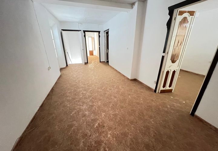 Villa i Almaden, Ciudad Real, Almaden - € 25.000 | Ref: EXP13398/8930 - foto 1