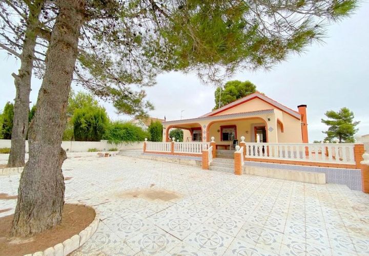 Villa a Mogente, Valencia, Mogente - € 160.000 | Ref: 03242/399 - foto 1