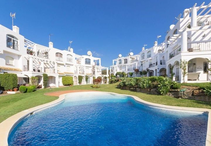 Stadthaus in La Duquesa, Malaga, La Duquesa - € 475.000 | Ref: SMSD13027 - Foto 1