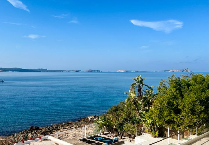 Leilighet i Cala Gracio, Ibiza, Cala Gracio - € 650 000 | Ref:  IR-D-IR-649 - foto 1