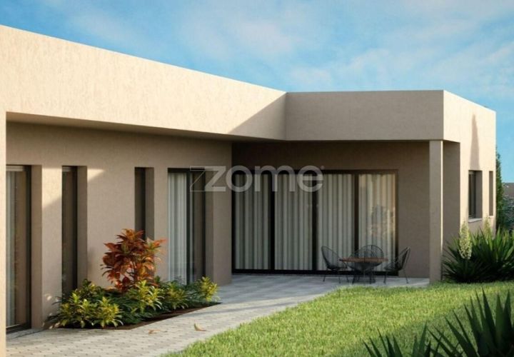 Villa a Espinho, Aveiro, Espinho - € 750.000 | Ref: ZMPT585965 - foto 1