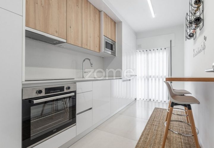 Lejlighed i Braga, Braga, Braga - € 259.000 | Ref: ZMPT585921 - foto 1
