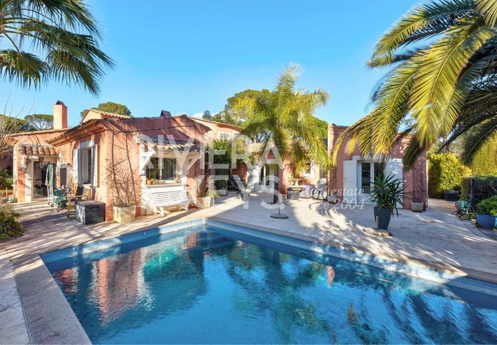 Villa i Frejus, Var, Frejus - € 1.490.000 | Ref: 85586063 - foto 1
