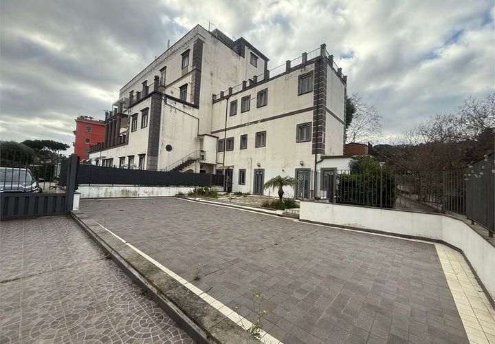 Apartament a Naples, Naples, Naples - € 1.500/mes | Ref: OTG-213 - foto 1