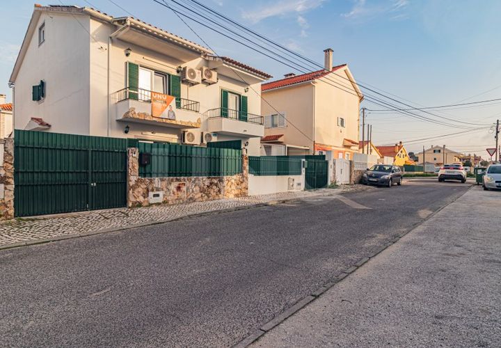 Villa i Quinta do Conde, Setubal, Quinta do Conde - € 387.500 | Ref: UNU.I.1361.18585 - foto 1