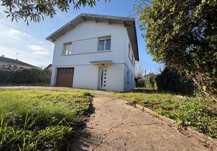 Villa i Libourne, Gironde, Libourne - € 229.000 | Ref: 830034854079 - foto 1