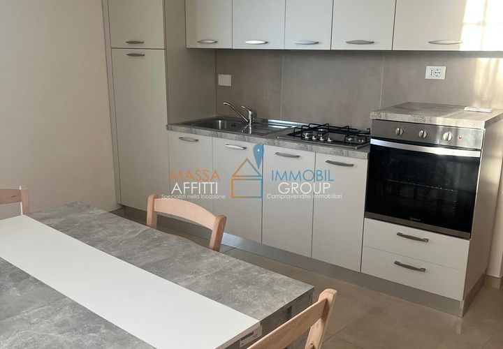 Apartament a Massa, Massa and Carrara, Massa - € 900/mes | Ref: 3620 - foto 1