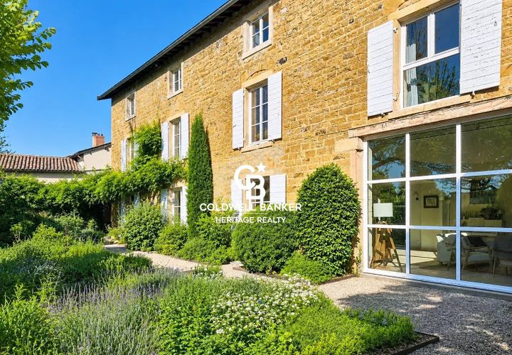 Landejendom i Chasselay, Rhone, Chasselay - € 1.780.000 | Ref: 69249 - foto 1