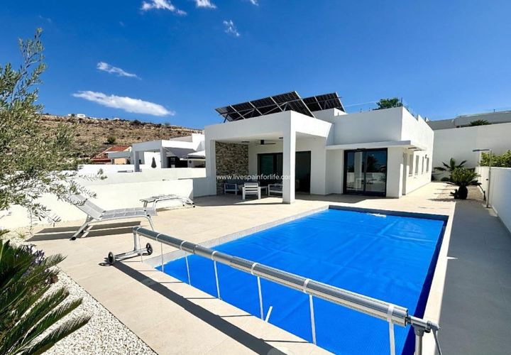 Villa i Benijofar, Alicante, Benijofar - € 589.000 | Ref: 29234 - foto 1